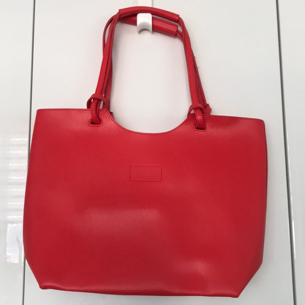CARRYALL Neiman Marcus vegan leather tote NEIMAN MARCUS poppy Red tote